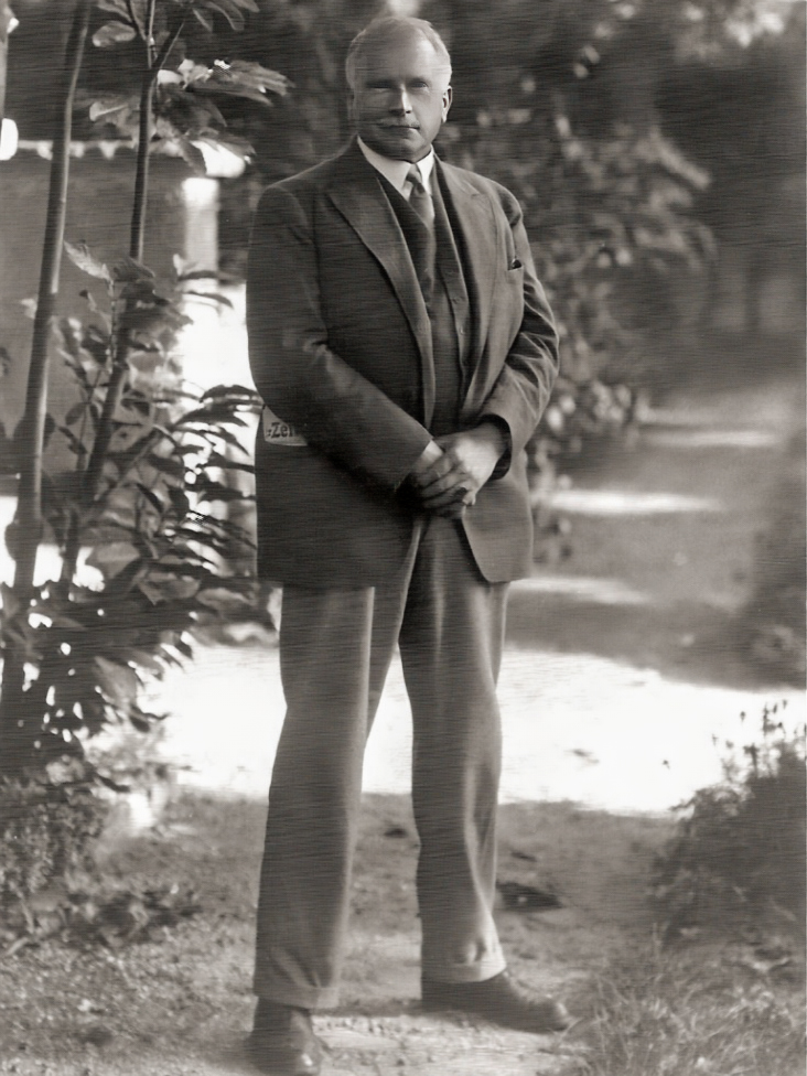 c g-jung-portret-2023-o%20jungu